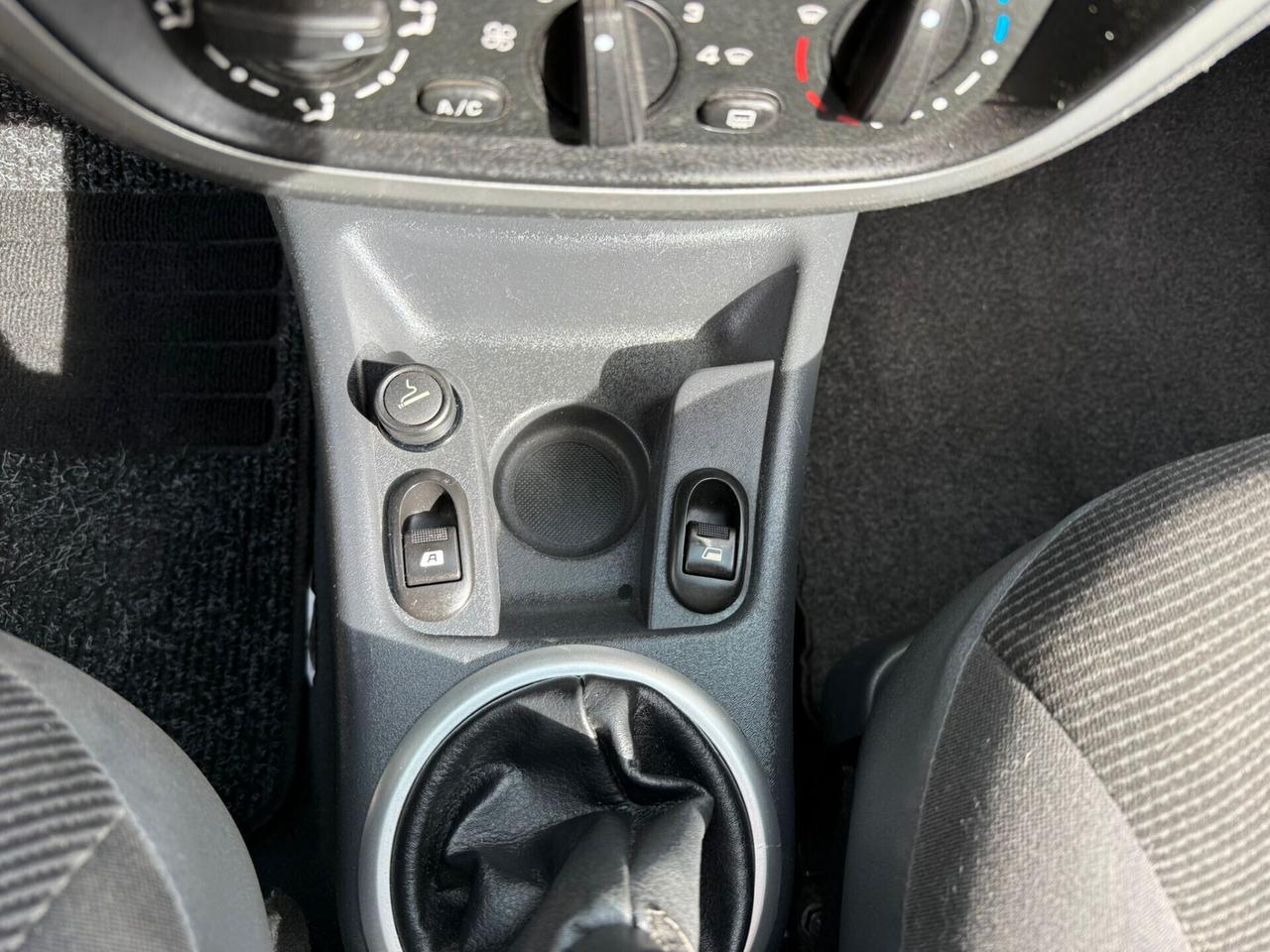 Citroen C3 1.1 BENZINA neo-pat 99.000KM