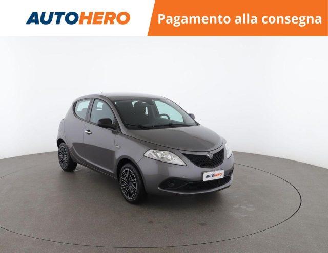 LANCIA Ypsilon 1.2 69 CV 5 porte Gold