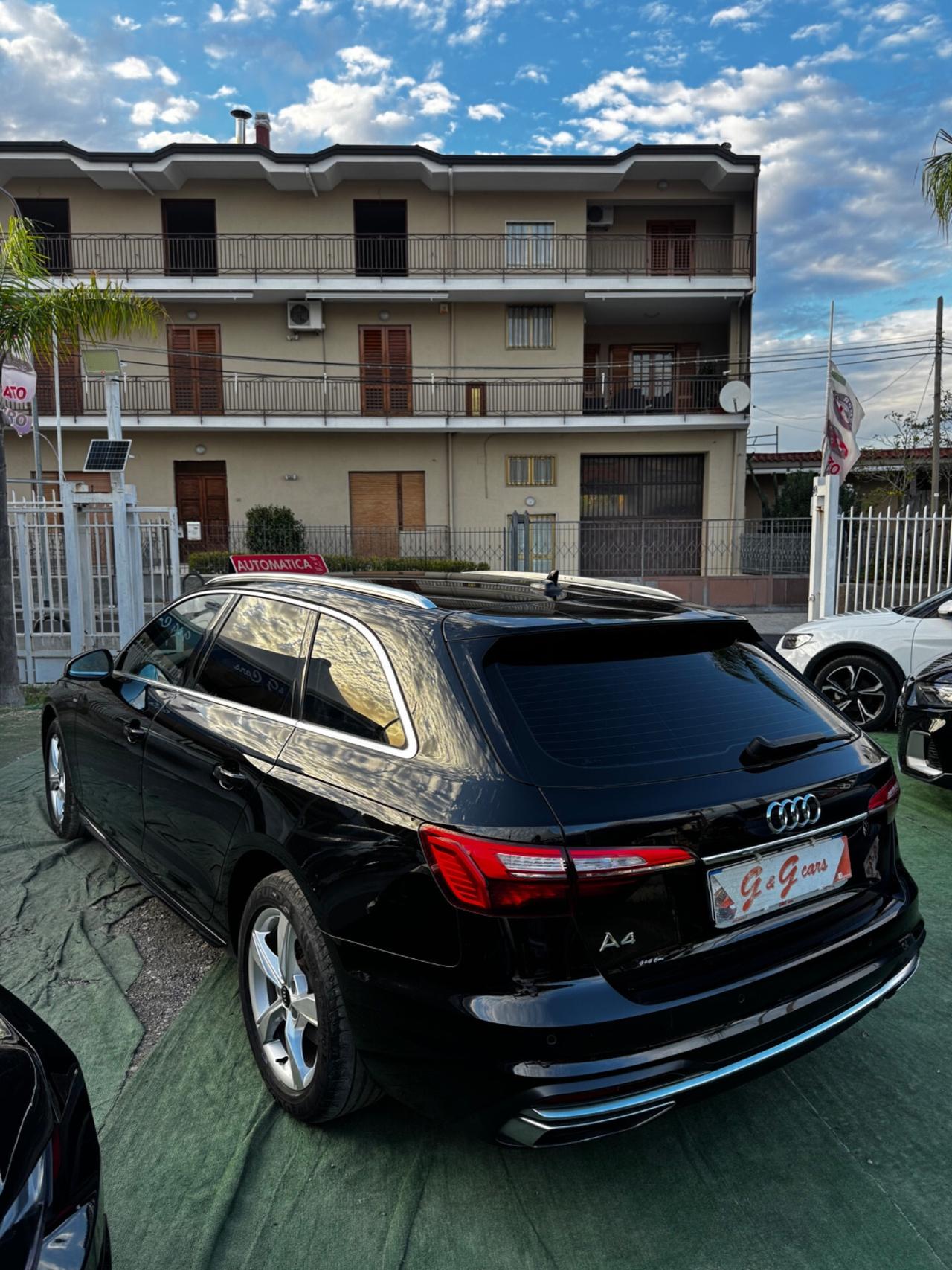 Audi A4 Avant 30 TDI S tronic S line edition