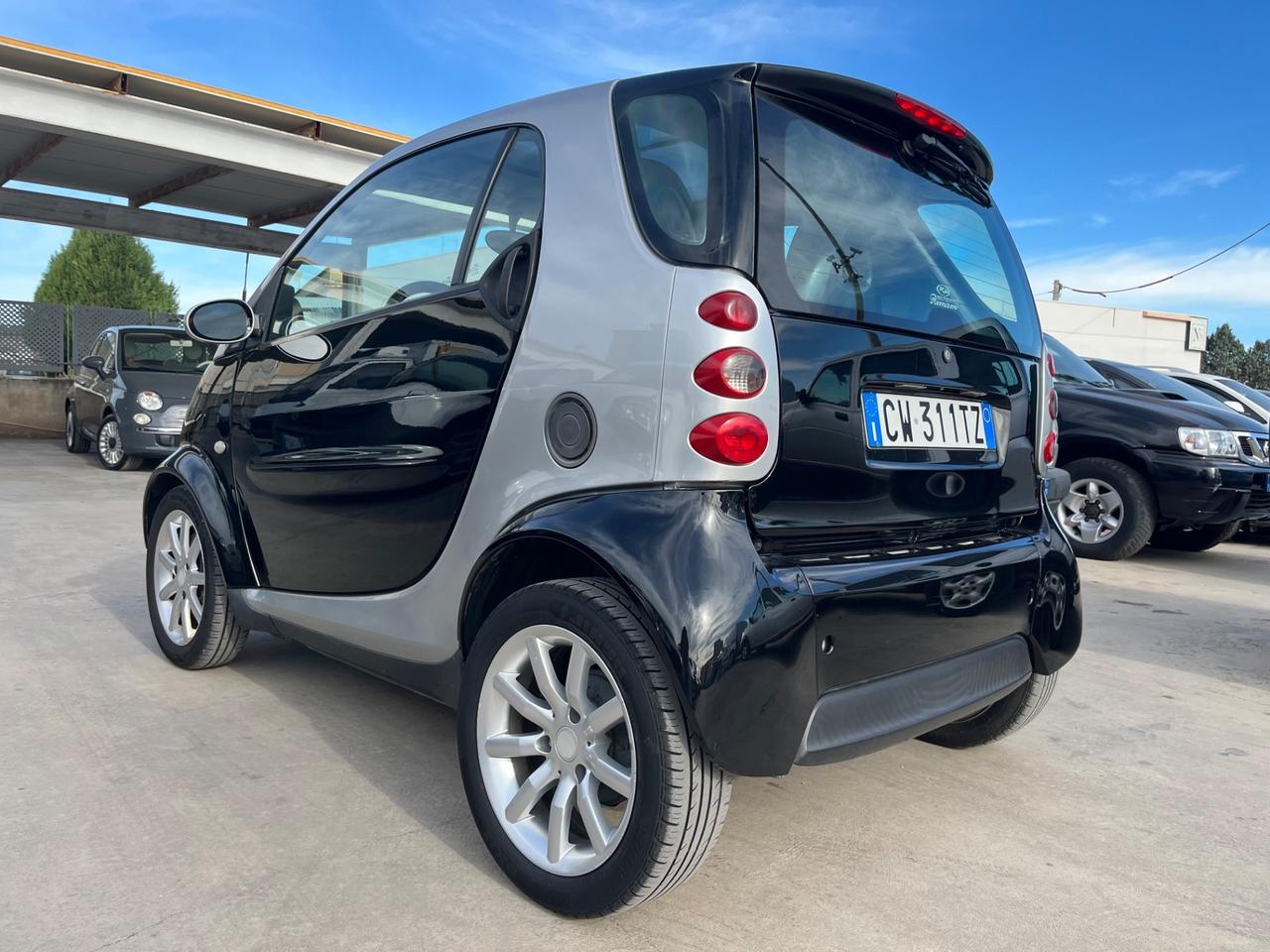 Smart ForTwo 700 coupé passion (45 kW)