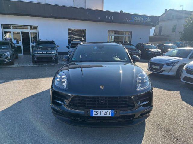 PORSCHE Macan 2.0