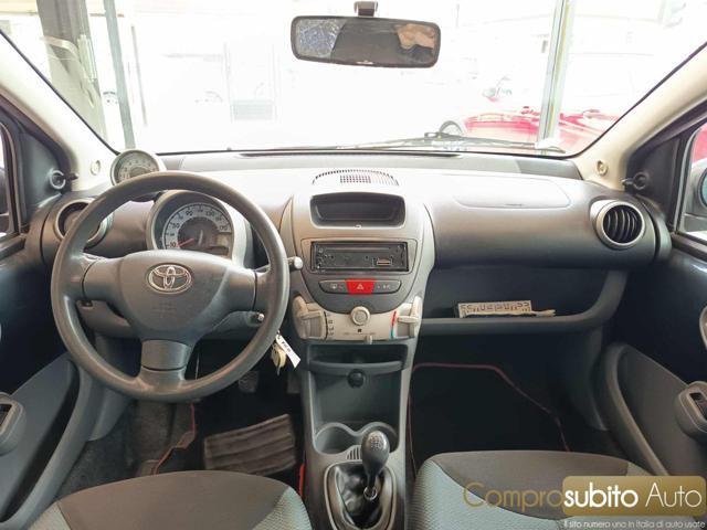 TOYOTA Aygo 1.0 12V VVT-i 5 porte