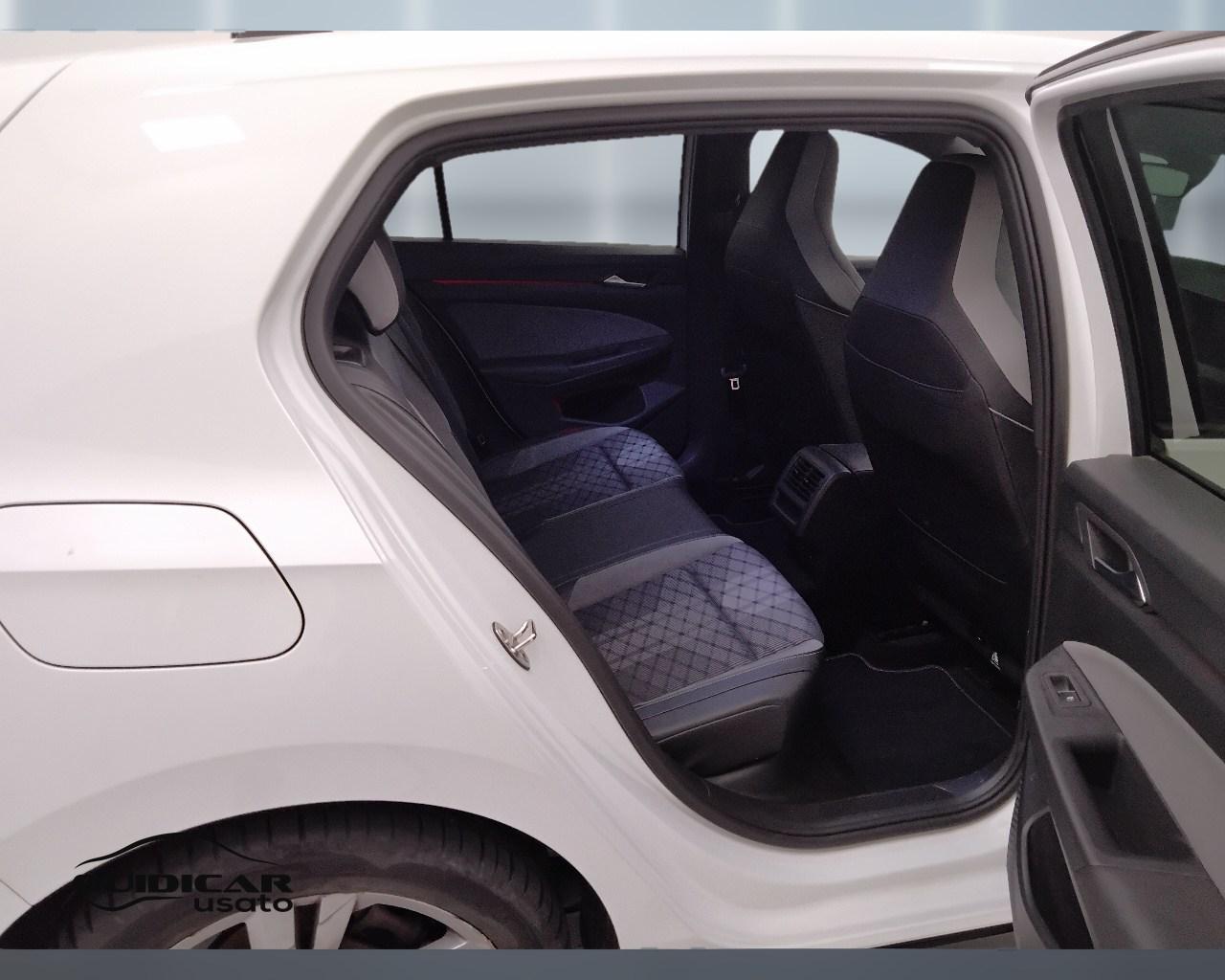VOLKSWAGEN Golf VIII 2020 - Golf 1.5 tsi evo R-Line 130cv