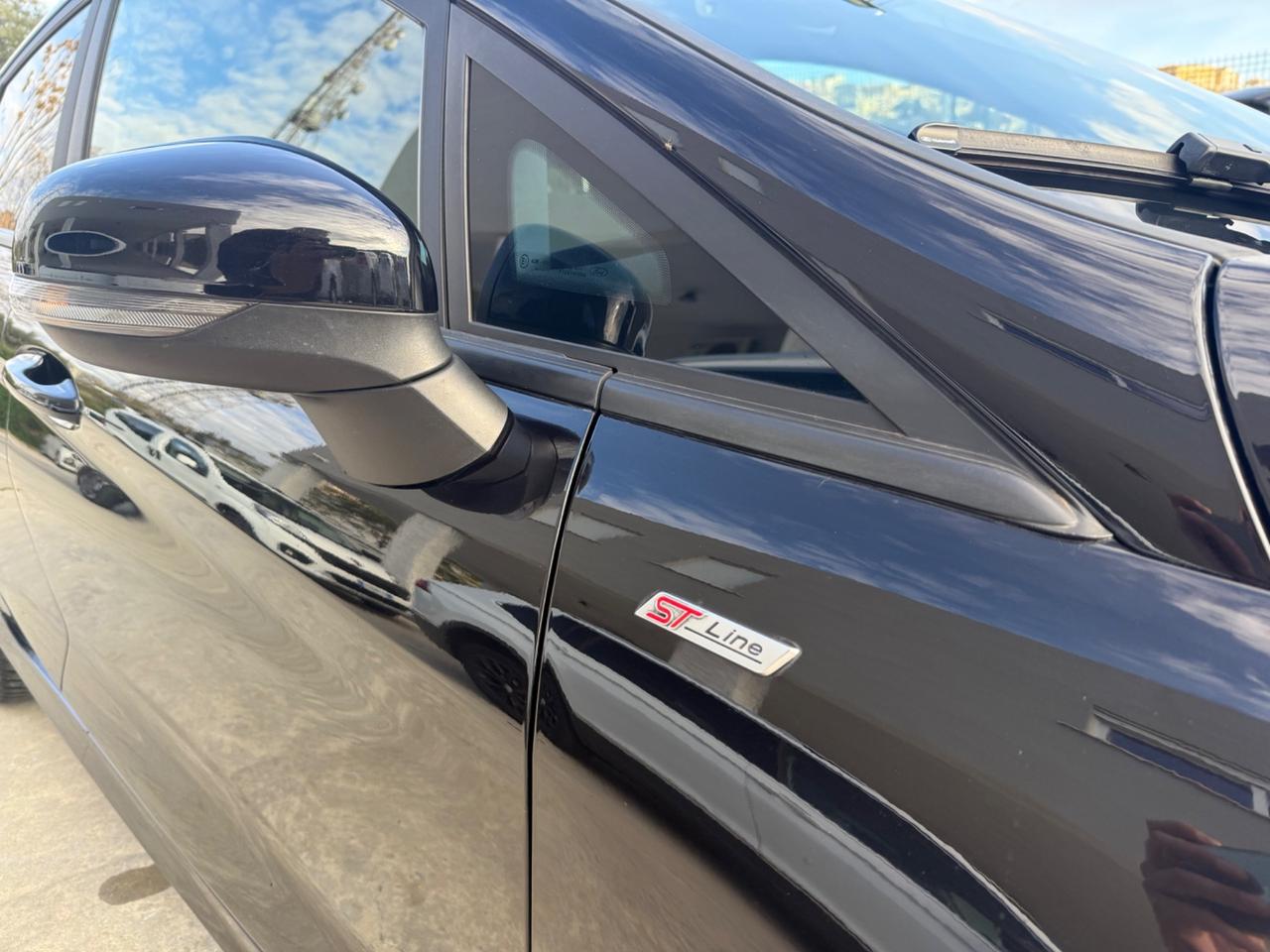 Ford Fiesta 1.0 Ecoboost 5 porte ST-Line