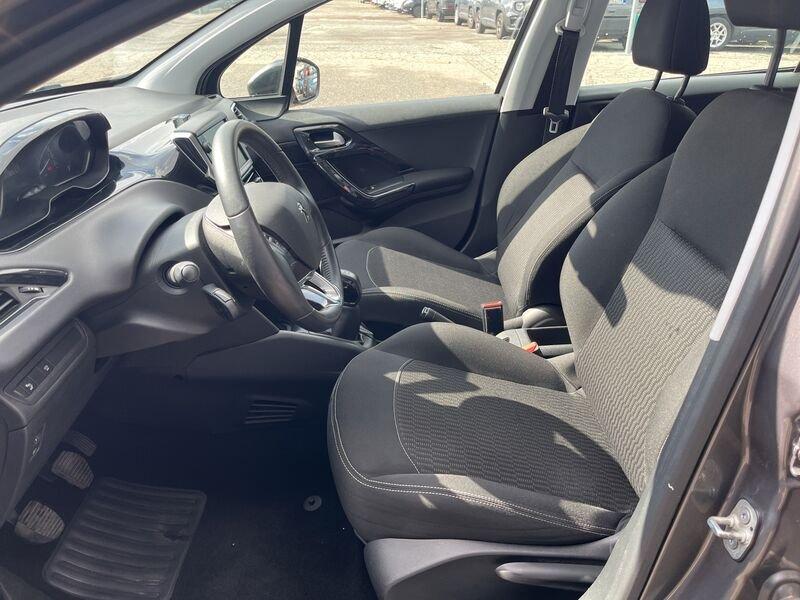 Peugeot 208 I 2015 1.2 puretech Active s&s 82cv 5p neopatentati