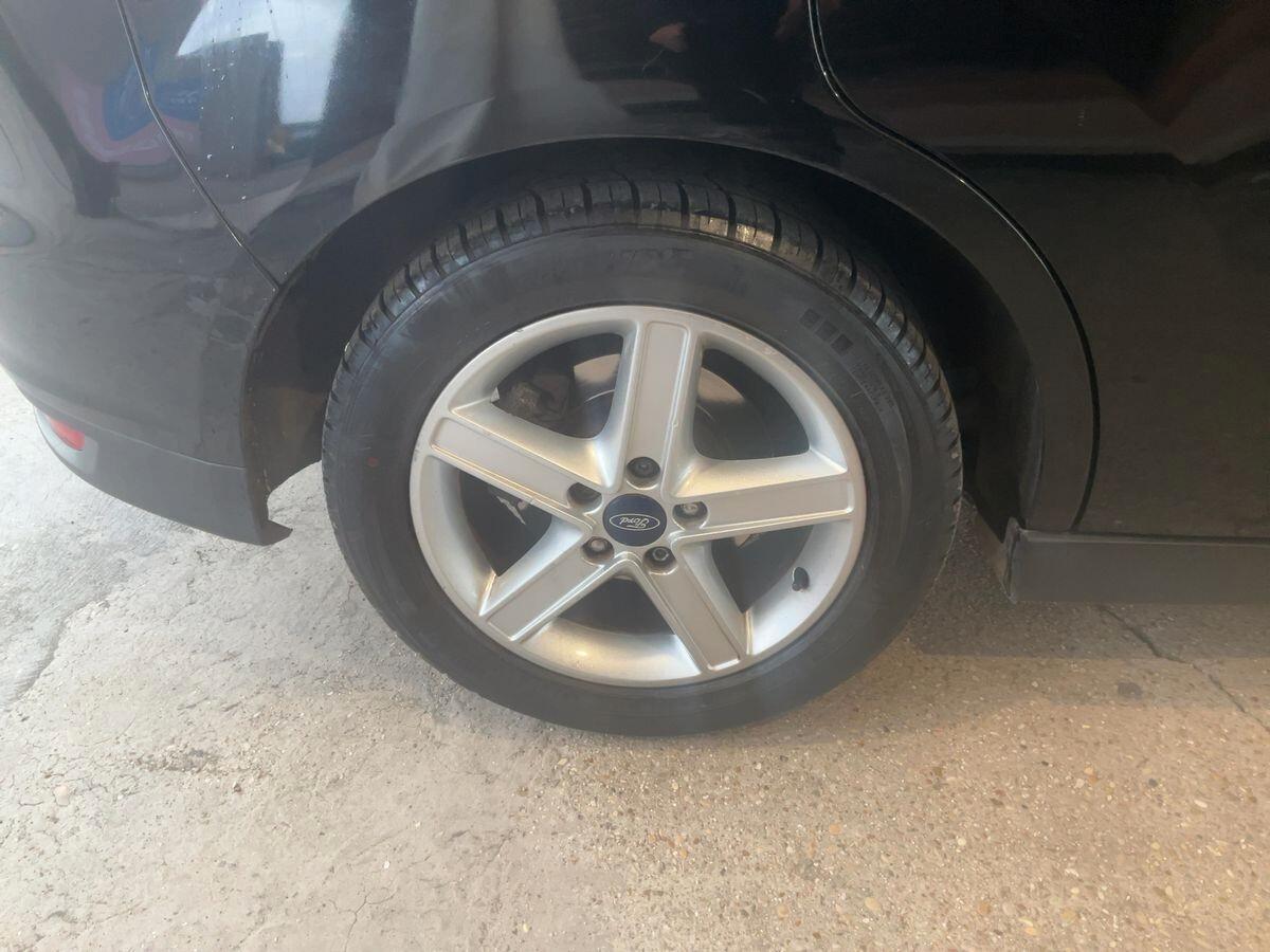 Ford C-Max 1.6 TDCi 115CV Titanium