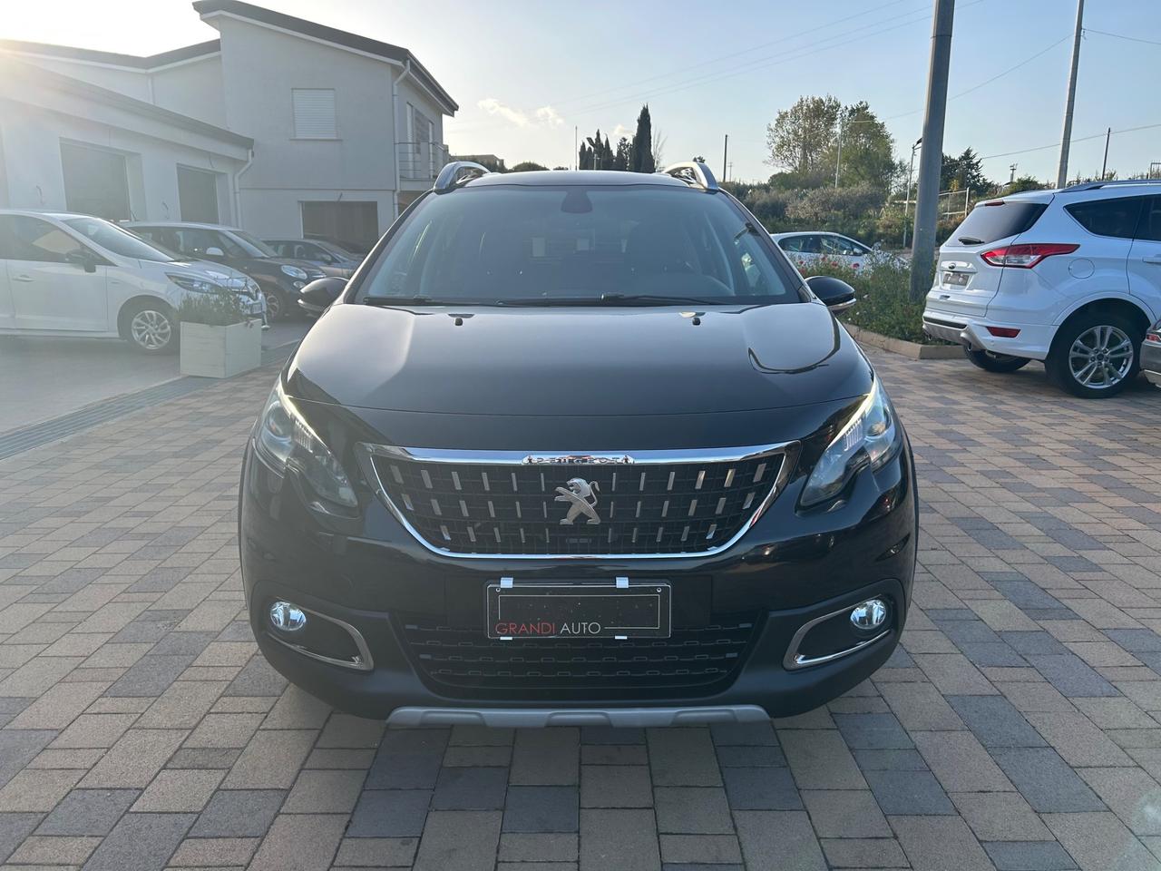 Peugeot 2008 BlueHDi 120 S&S Allure