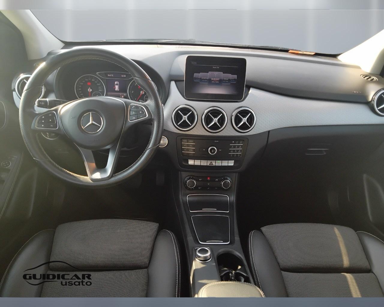Mercedes-Benz Classe B - T246 - B 200 d (cdi) Sport auto