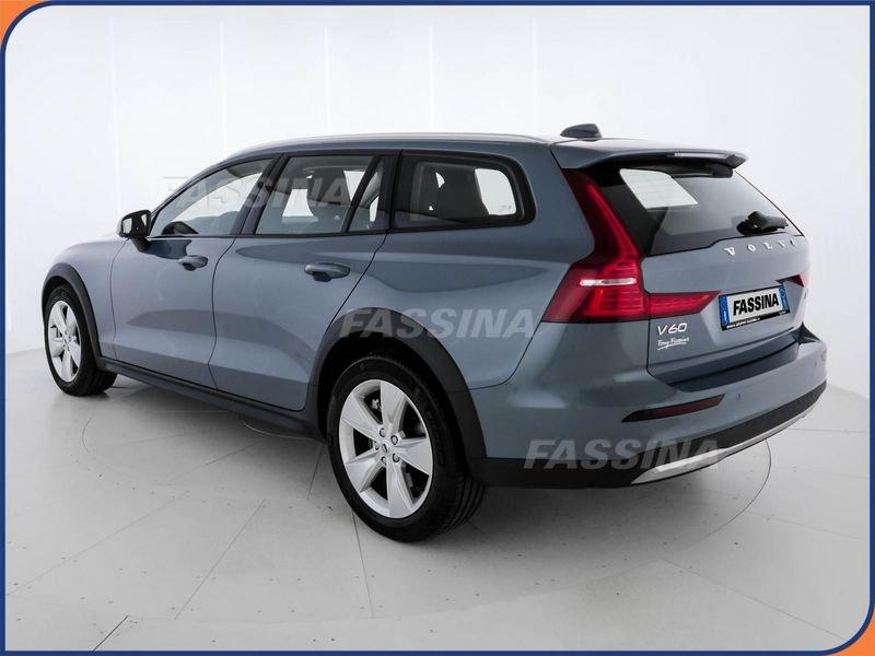 Volvo V60 Cross Country B4 (d) AWD automatico Core