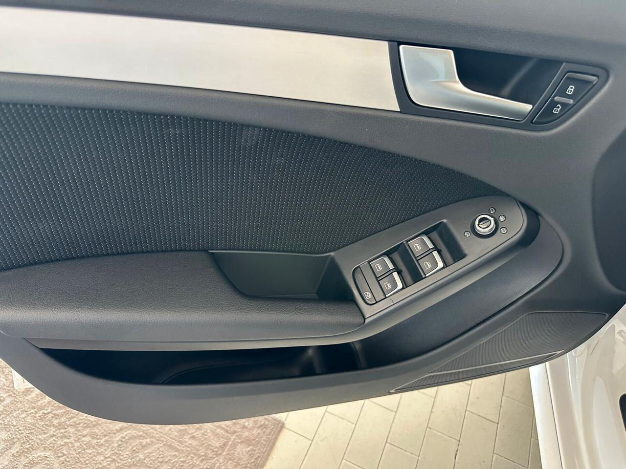 Audi A4 Avant 2.0 TDI 177CV quattro Business Plus S-LINE AUTOMATICA