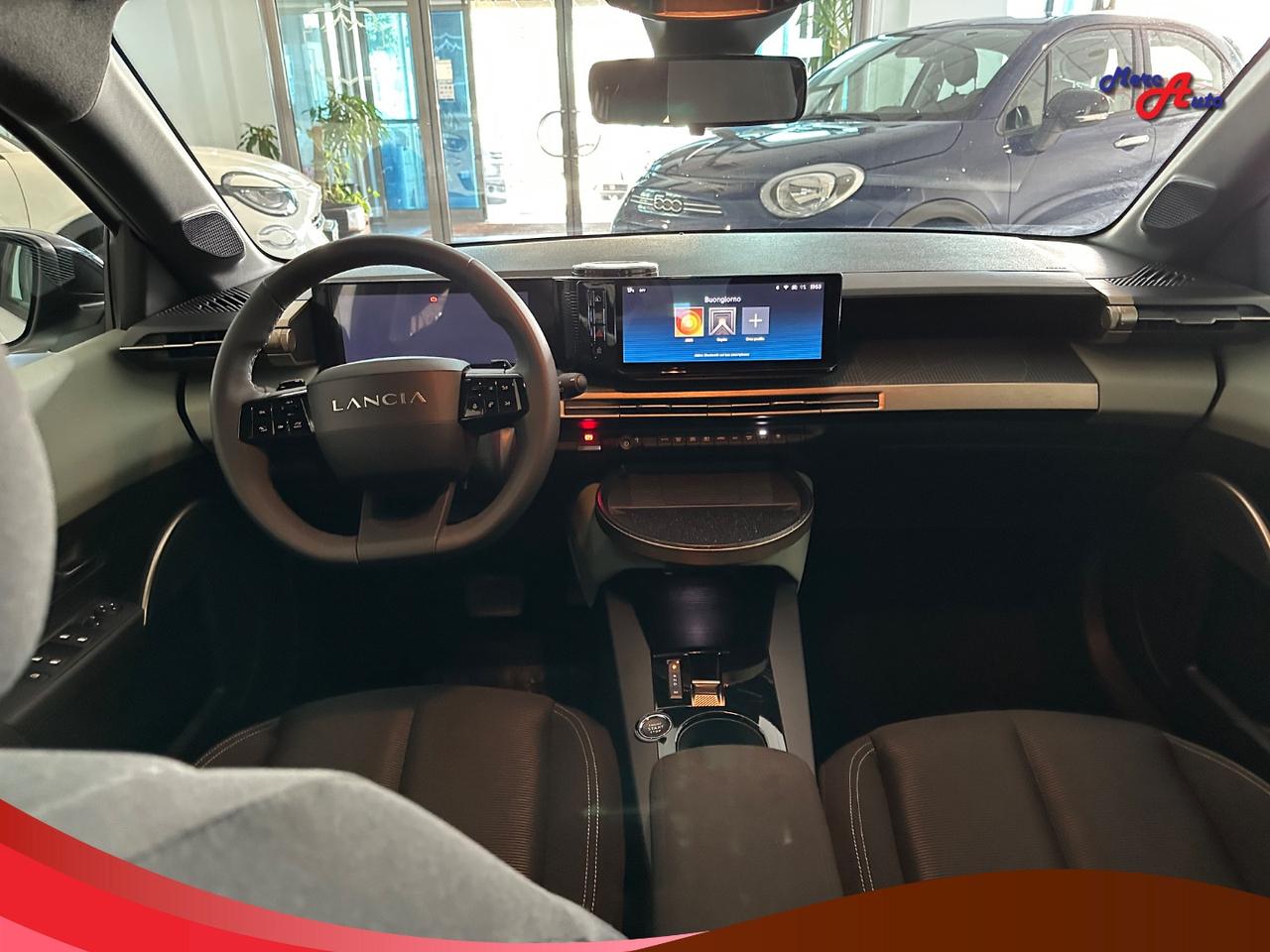 LANCIA Ypsilon Hybrid e-DCT