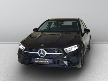 Mercedes-Benz Classe A - W177 2023 - A 180 d Advanced auto