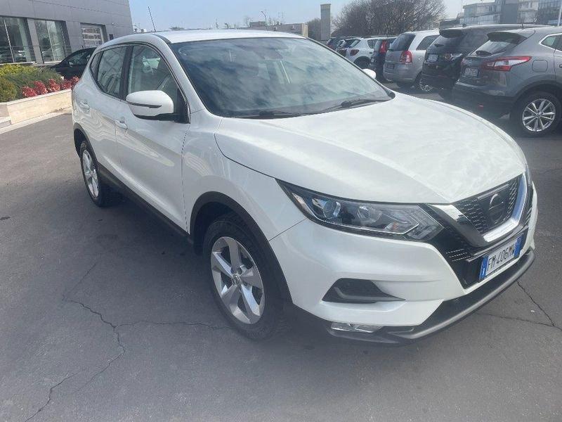 Nissan Qashqai 1.6 dCi 2WD C.AUTOMATICO 1°PROP-GARANZIA-KM CERTIF