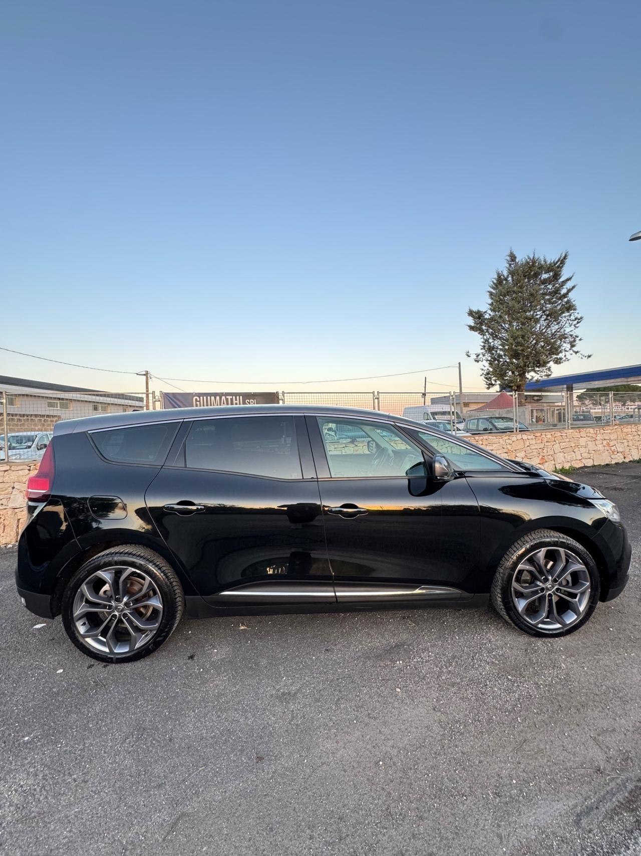 Renault Grand Scenic Blue dCi 120 CV Sport Edition