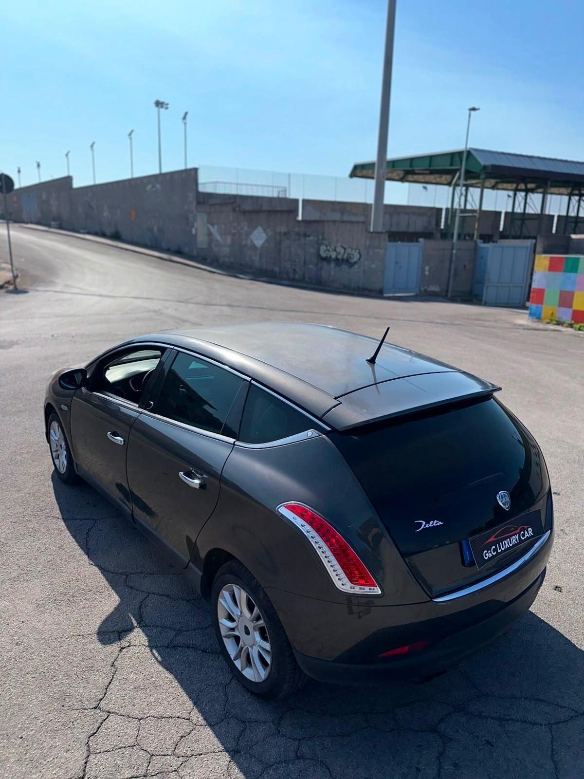 Lancia Delta 1.9 MJT