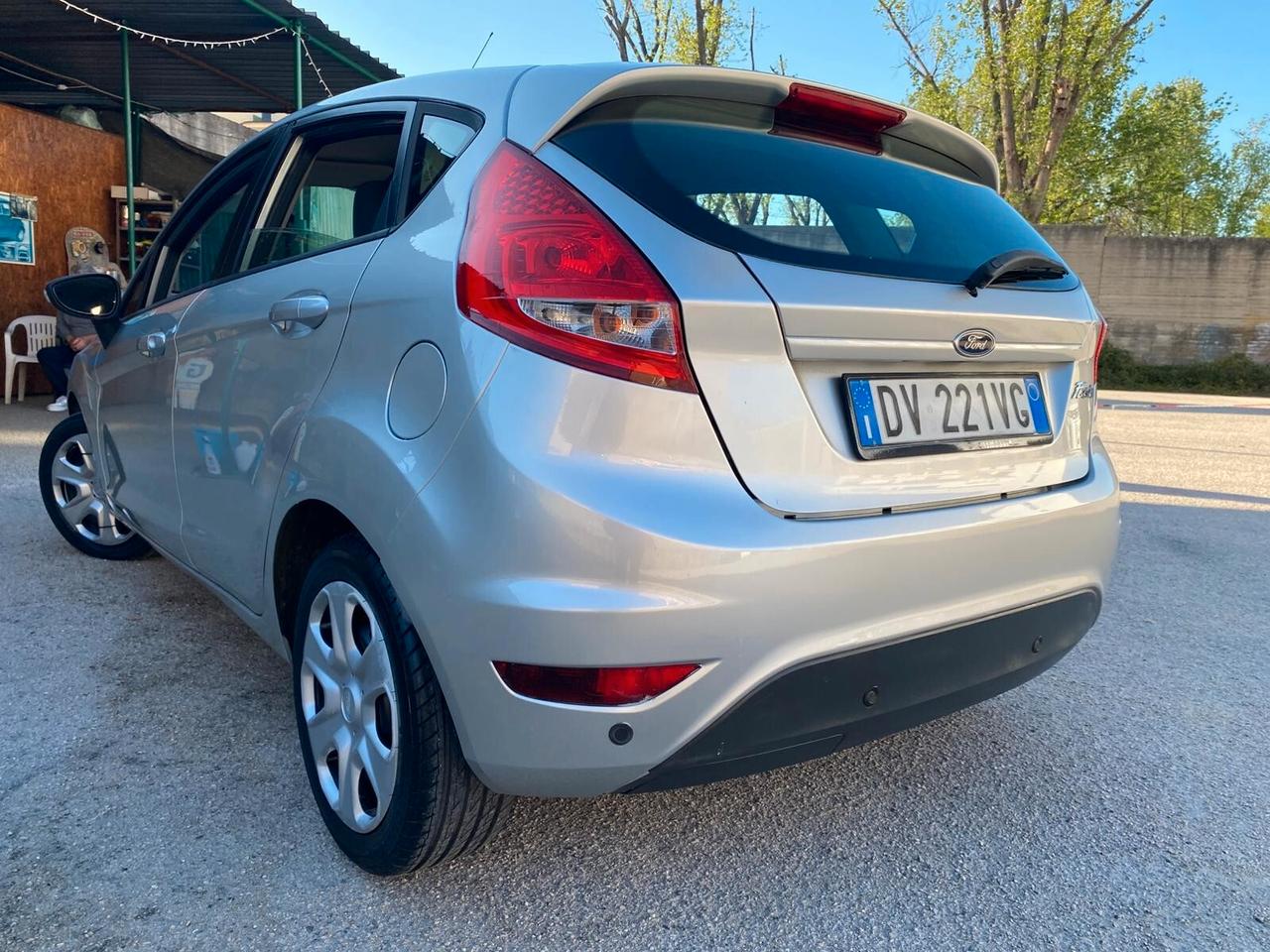 Ford Fiesta 1.2benz 60cv economica 40.000km nuova 2009