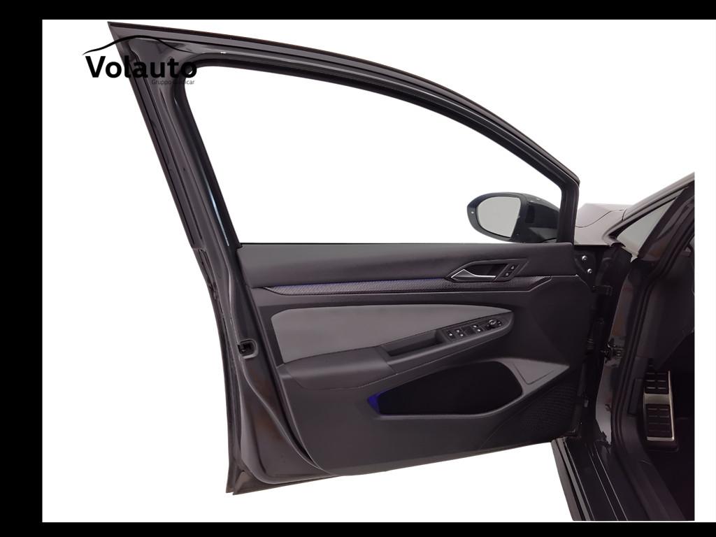 VOLKSWAGEN Golf VIII 2020 - Golf 1.5 tsi evo R-Line 130cv