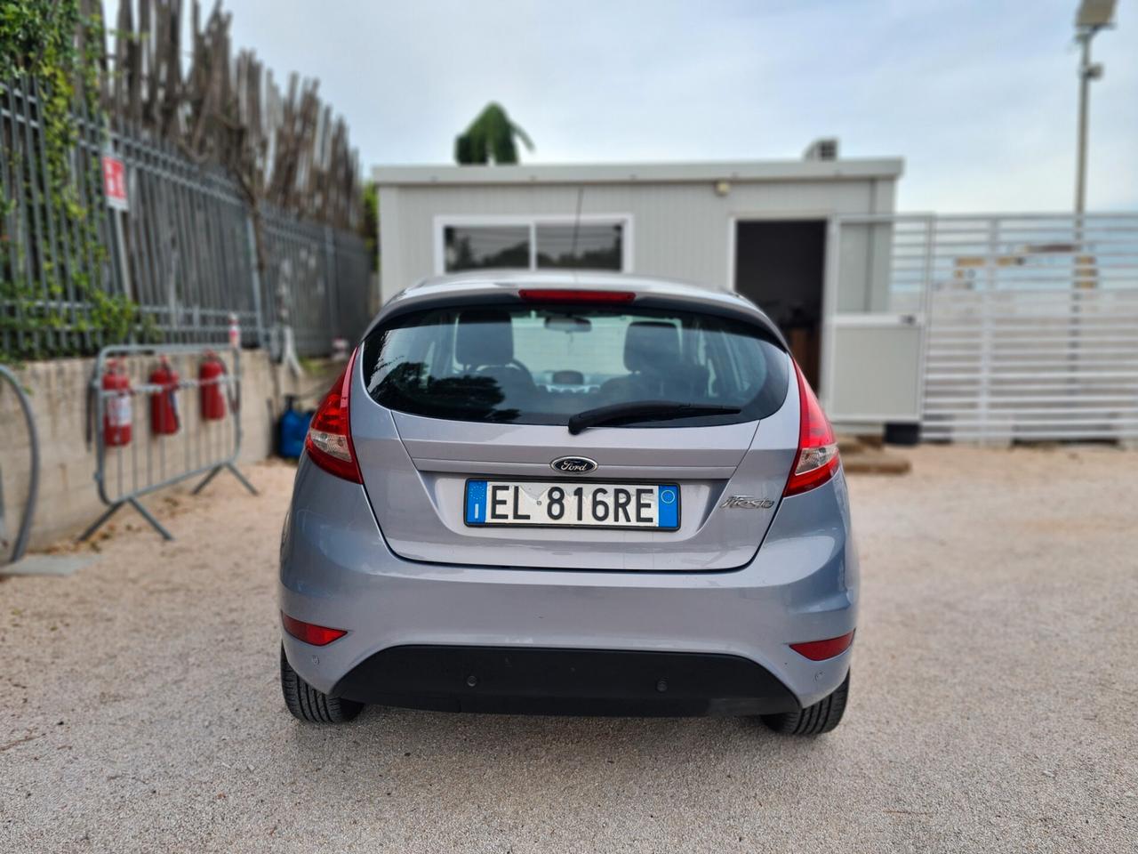 Ford Fiesta 1.4 TDCi 70CV 5 porte Titanium