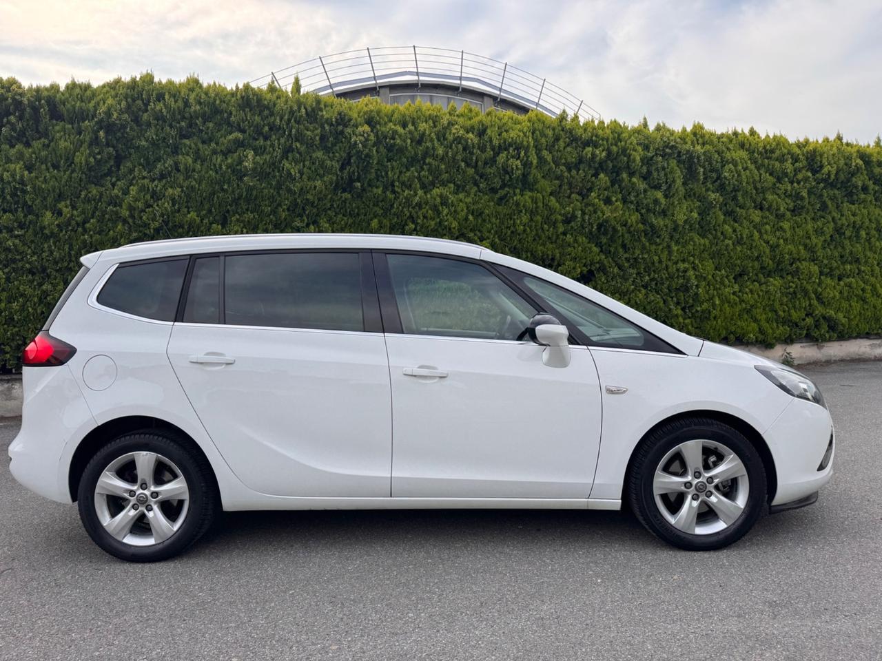 Opel Zafira Opel Zafira,1.6 benzina Metano, anno 2013
