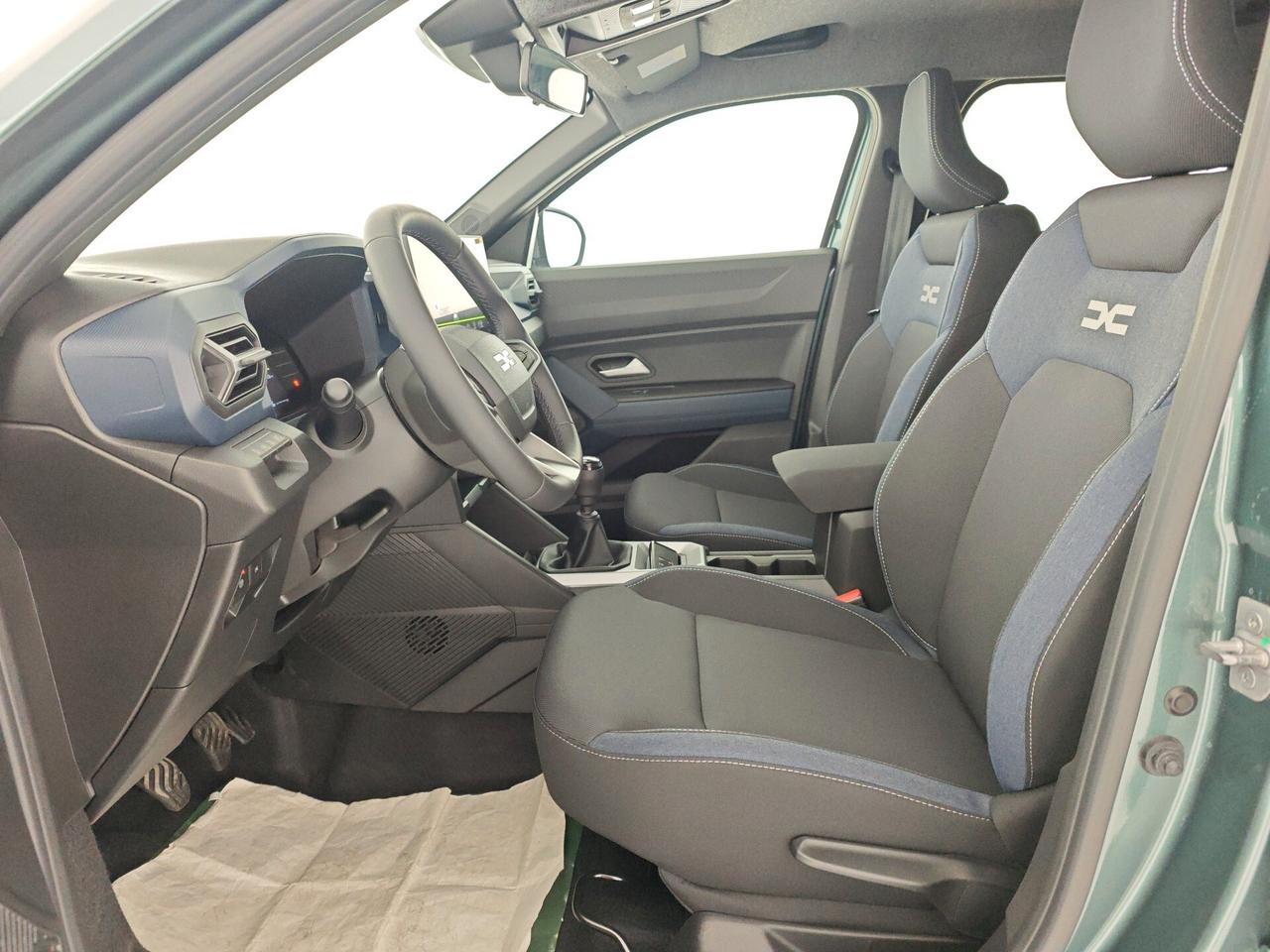 Dacia Duster ECO-G 100 CV Journey disponibile nei colori "VERDE -SANDSTONE -BIANCO"