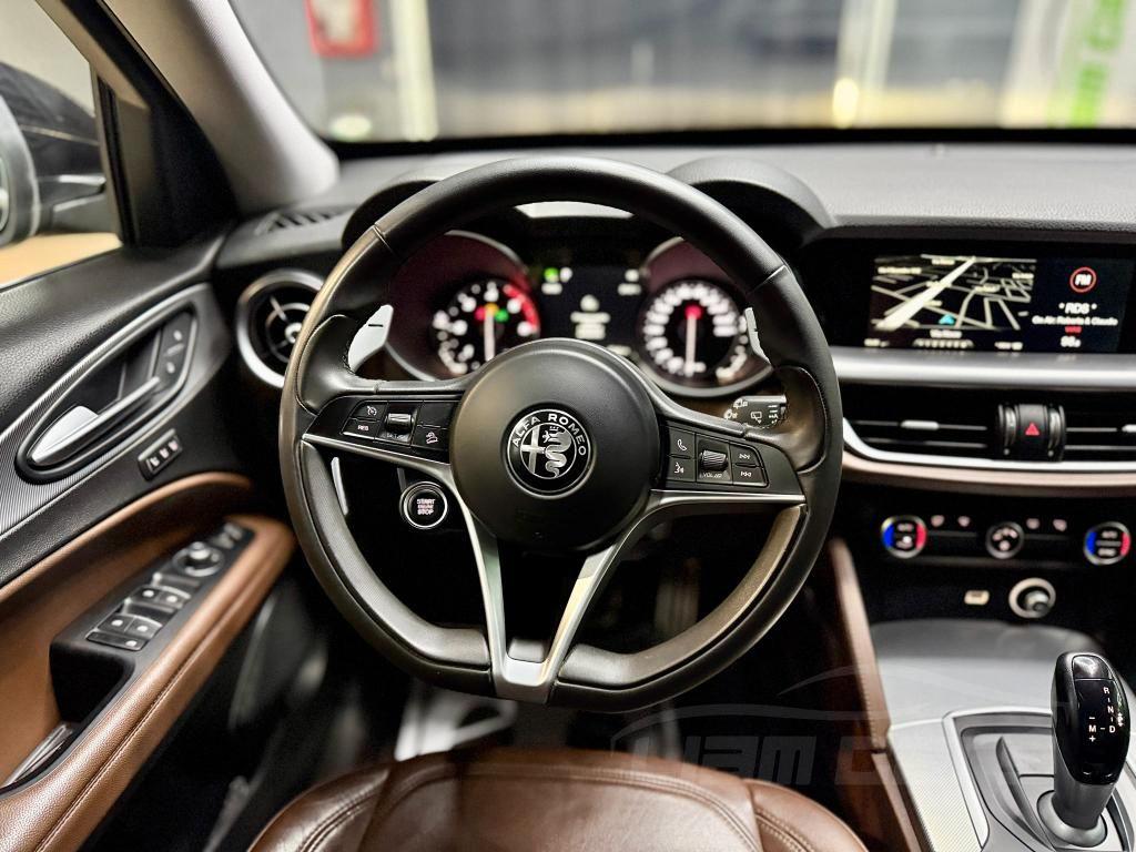 Alfa Romeo Stelvio 2.2 t Super Q4 210cv auto