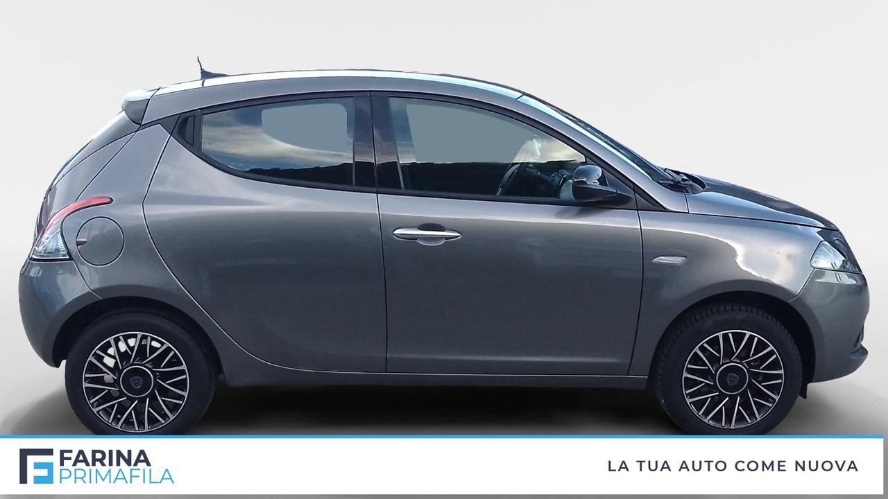 LANCIA Ypsilon III 2021 - Ypsilon 1.0 firefly hybrid Platino s&s 70cv