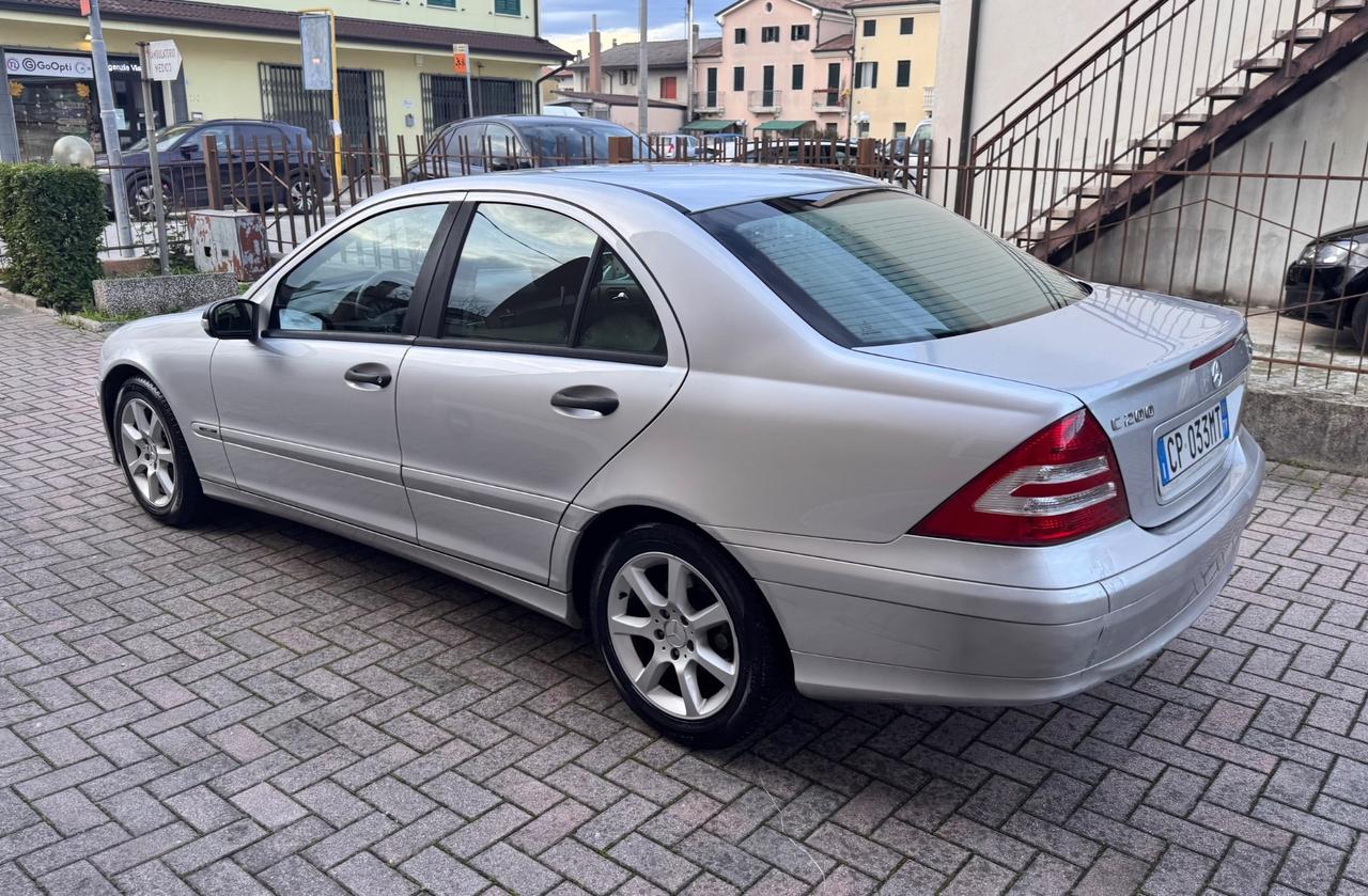 Mercedes-benz C 200 CDI Ok Neopatentati