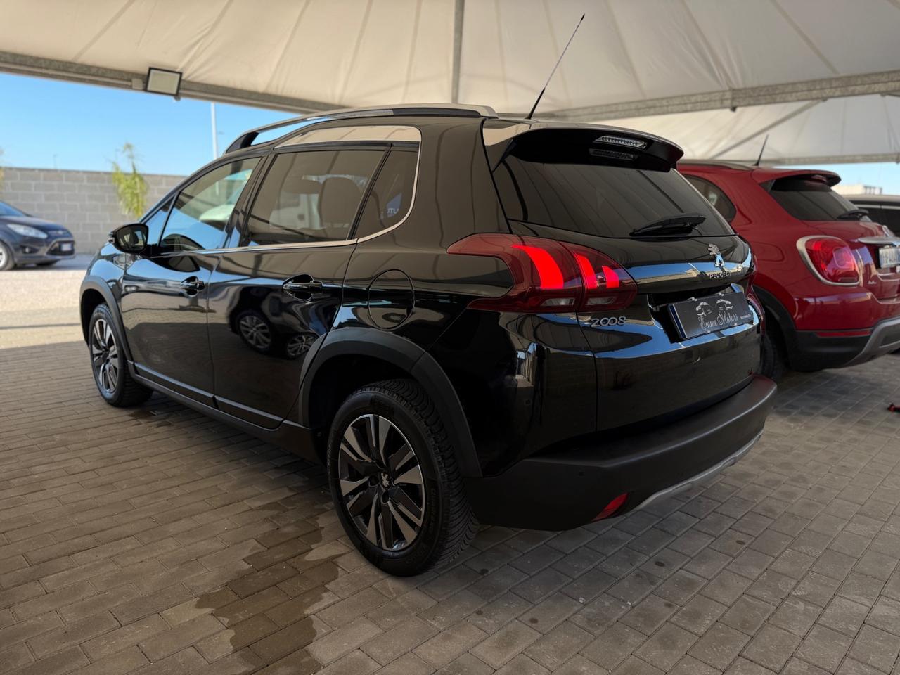 Peugeot 2008 BlueHDi 1.6 100 Cv Allure