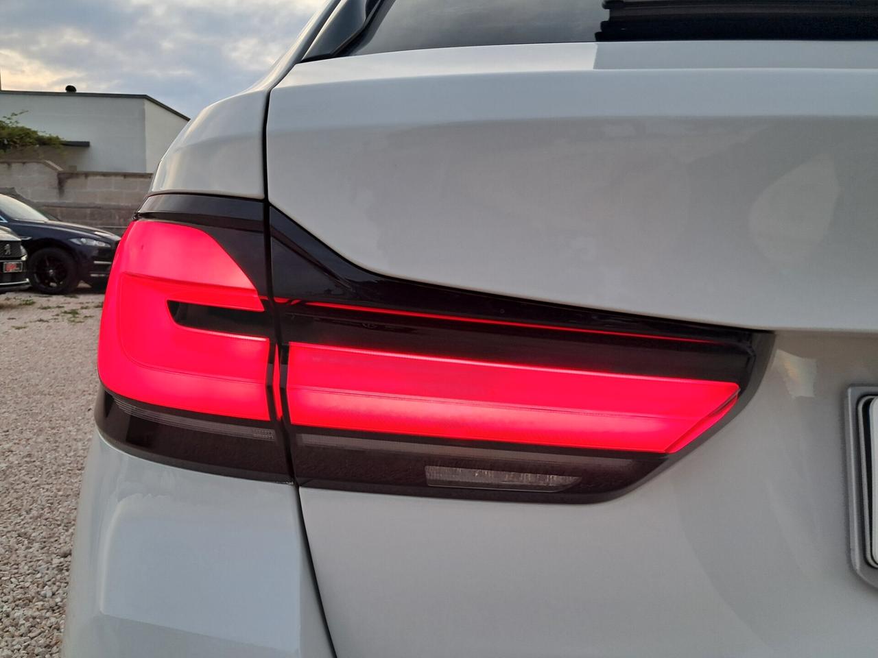 Bmw530Touring-M-SPORT-249cv-VIRTUAL*PELLE*LED*