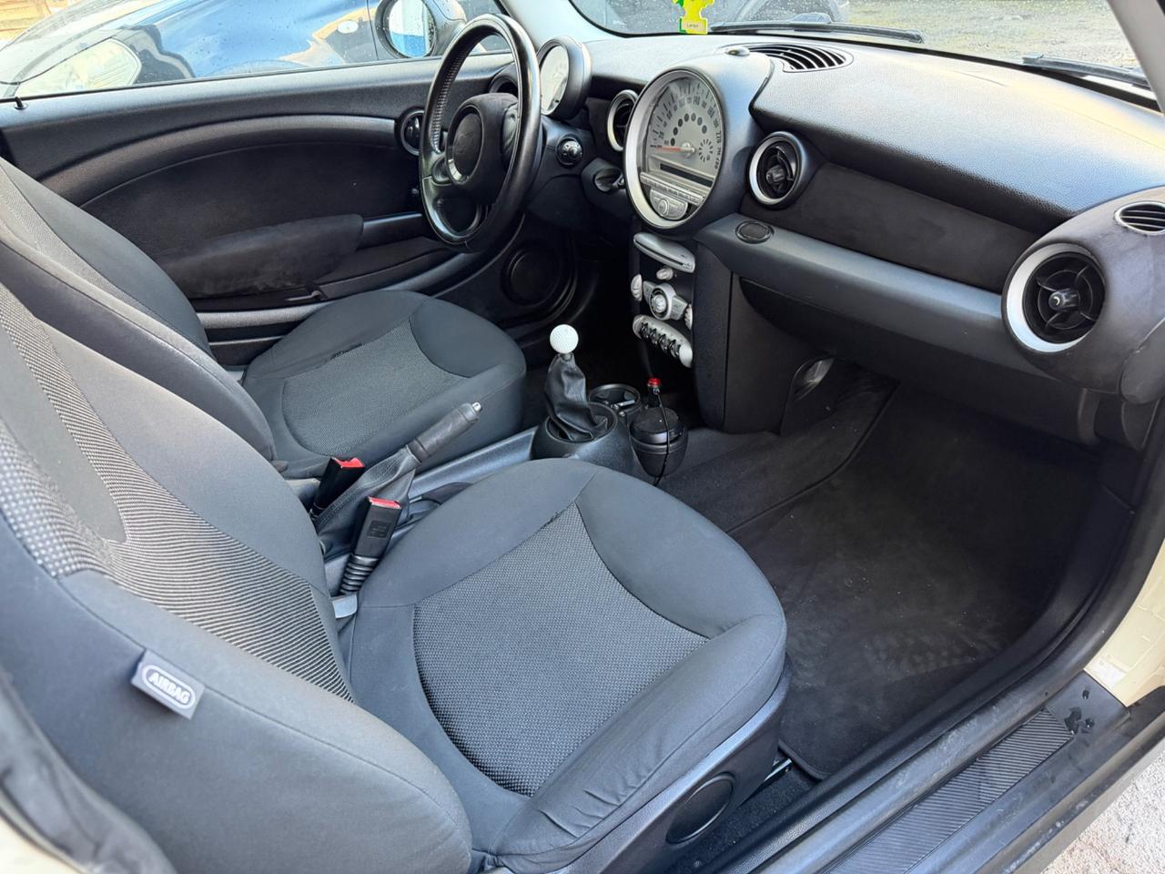 Mini 1.4 16V 75 cv km 157 mila ok neopatentati