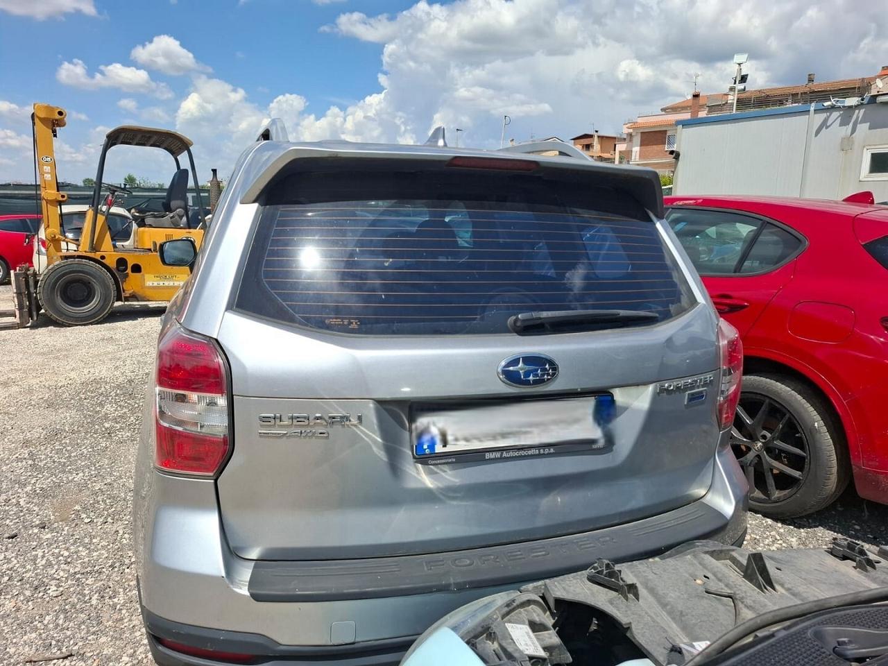 SUBARU FORESTER NO SINISTRATA MOTORE DA RIVEDERE