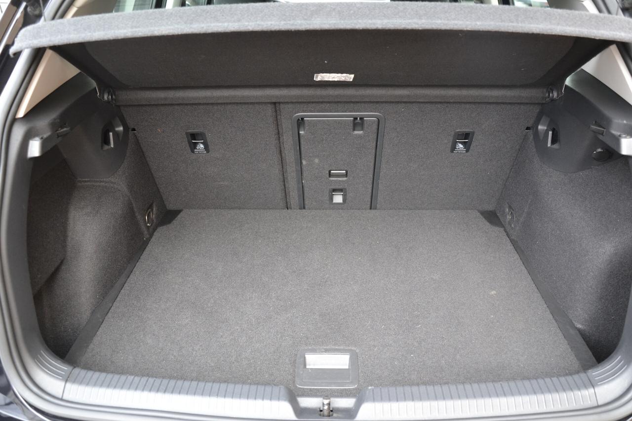 Volkswagen Golf 1.0 eTSI 110CV HYBRID DSG **PREZZO VERO**UNIPRO'