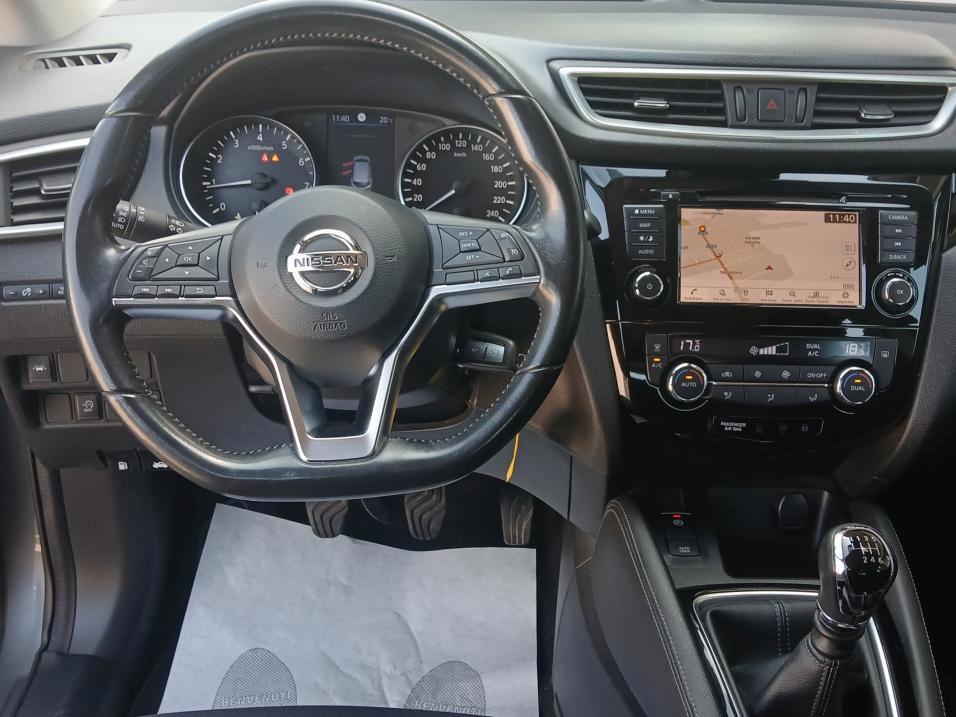 Nissan Qashqai 1.3 DIG-T 140 CV Business