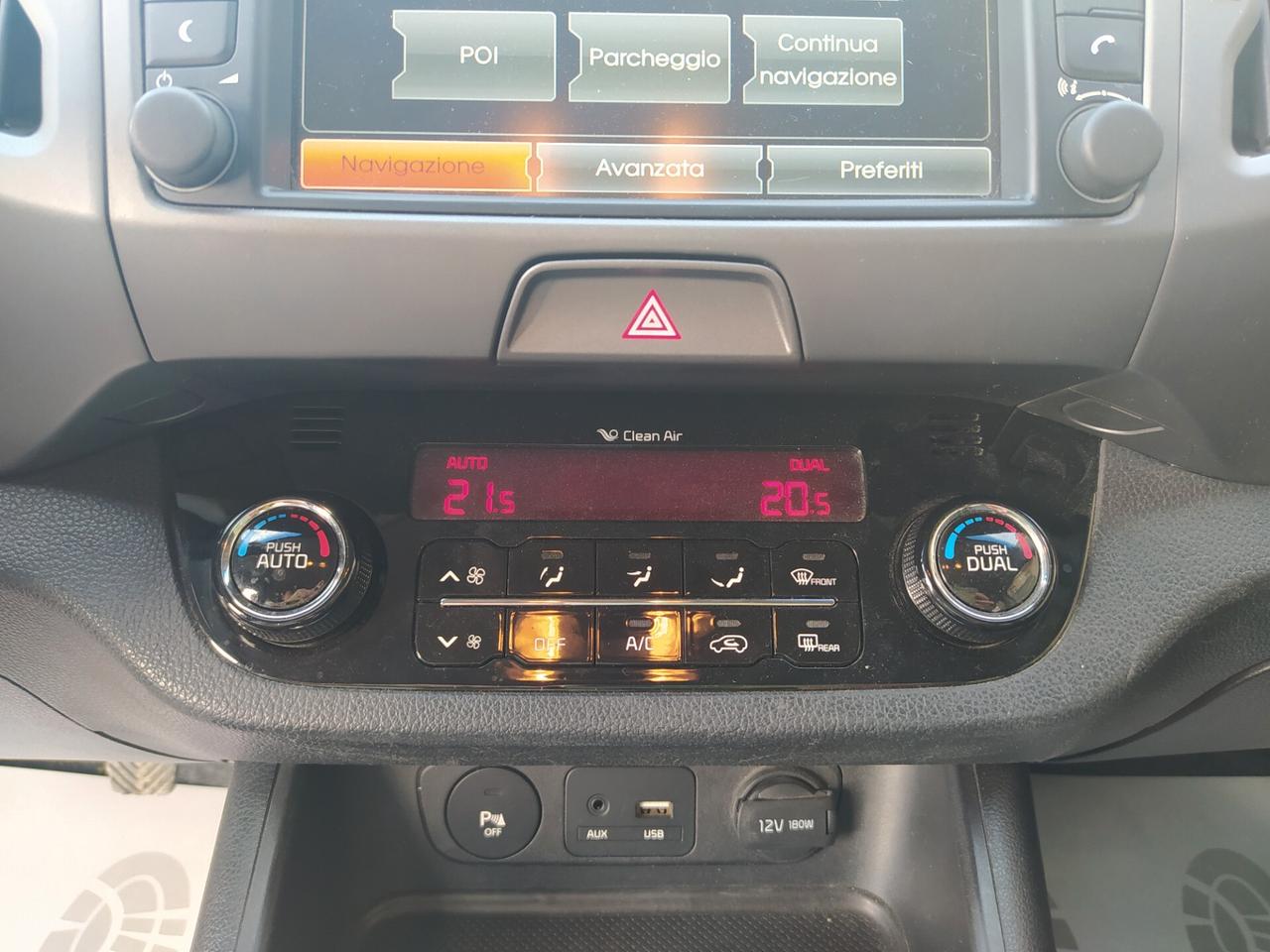 Kia Sportage 1.7 CRDI VGT 2WD high tech