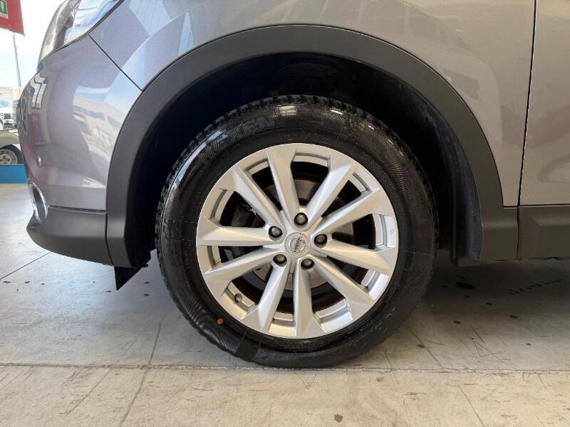 NISSAN Qashqai 2ª serie Qashqai 1.2 DIG-T Acenta