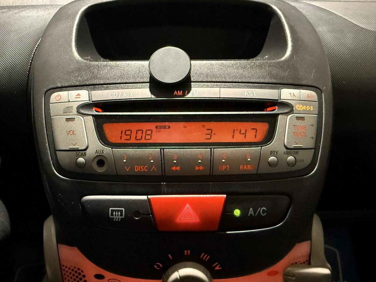 Peugeot 107 1.0 URBAN MOVE 5 PORTE UNICO P.