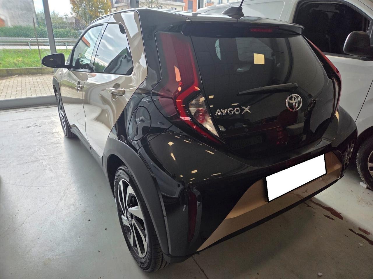 Toyota Aygo X 1.0 VVT-i 72 CV 5 porte Trend