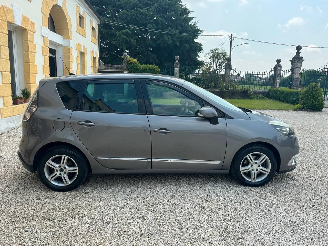 Renault Scenic Scénic X-Mod 1.5 dCi 110CV EDC Dynamique