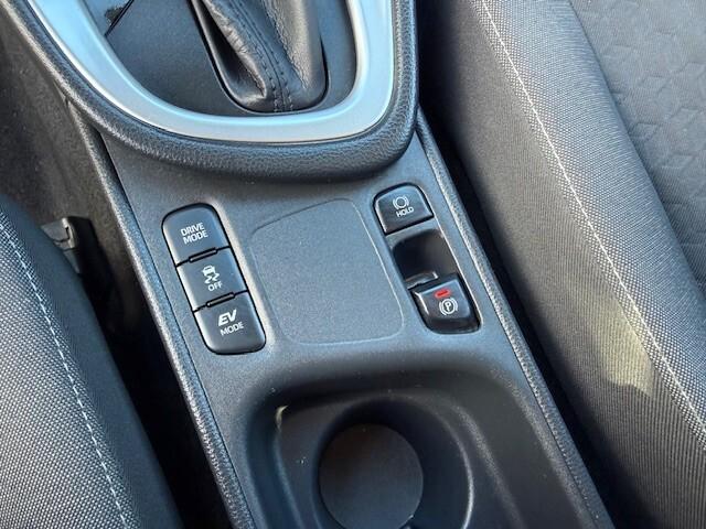 Toyota Yaris Hybrid 5 porte Lounge