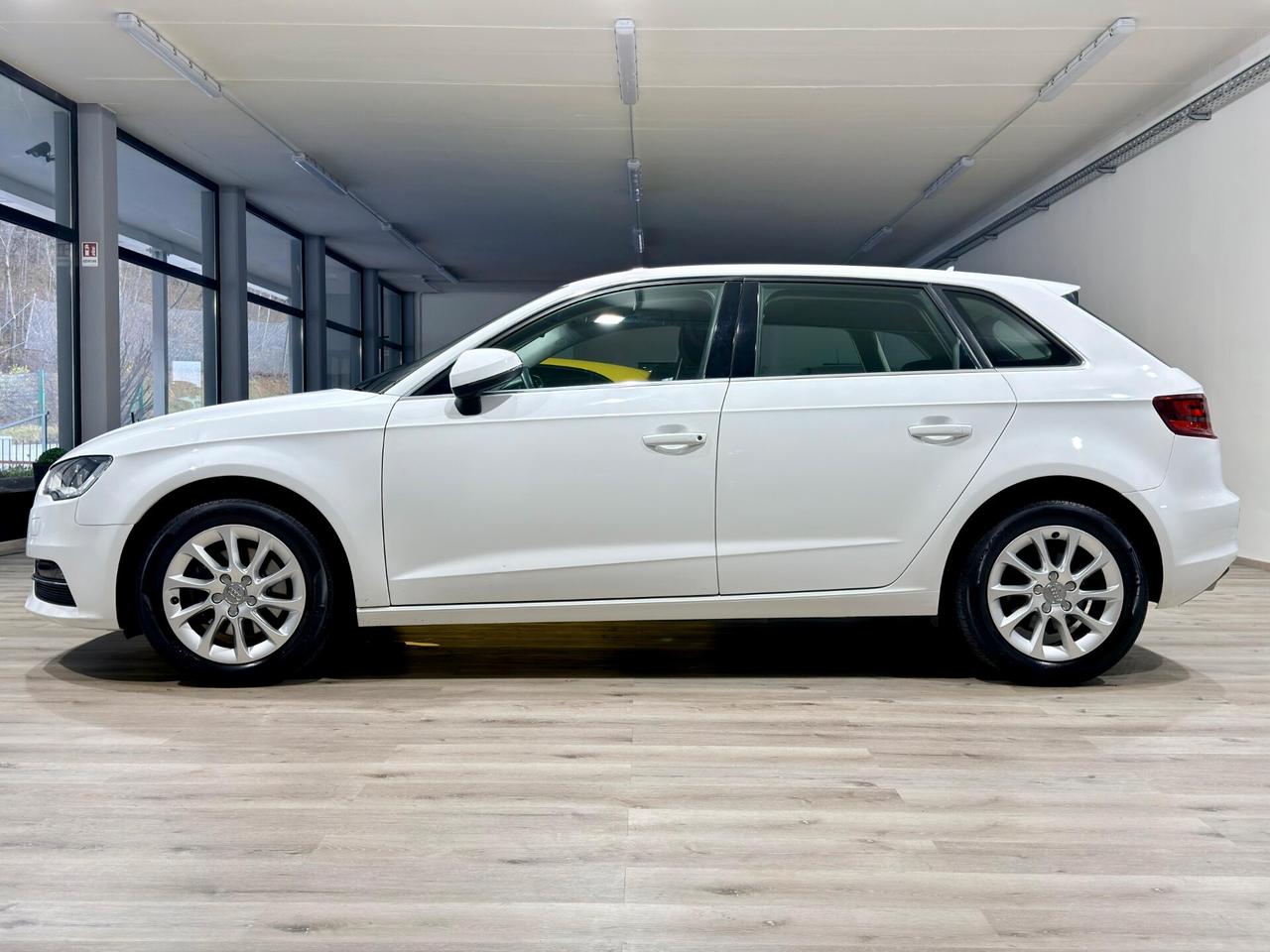 AUDI A3 SPORTBACK 1.6TDI 110CV S-TRONIC