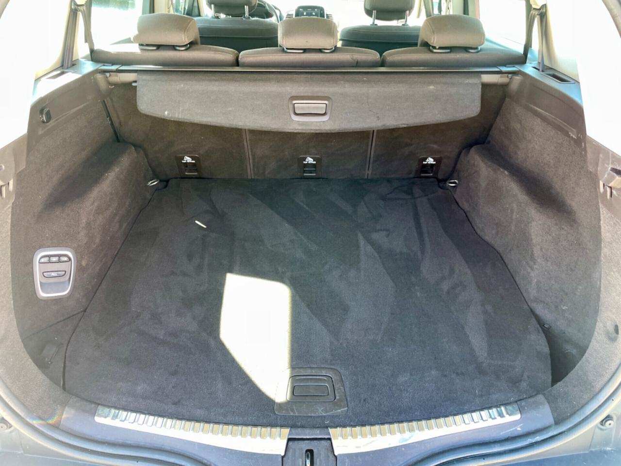 Renault Espace 1.6 dCi 130cv 6m NAVI-bixeno