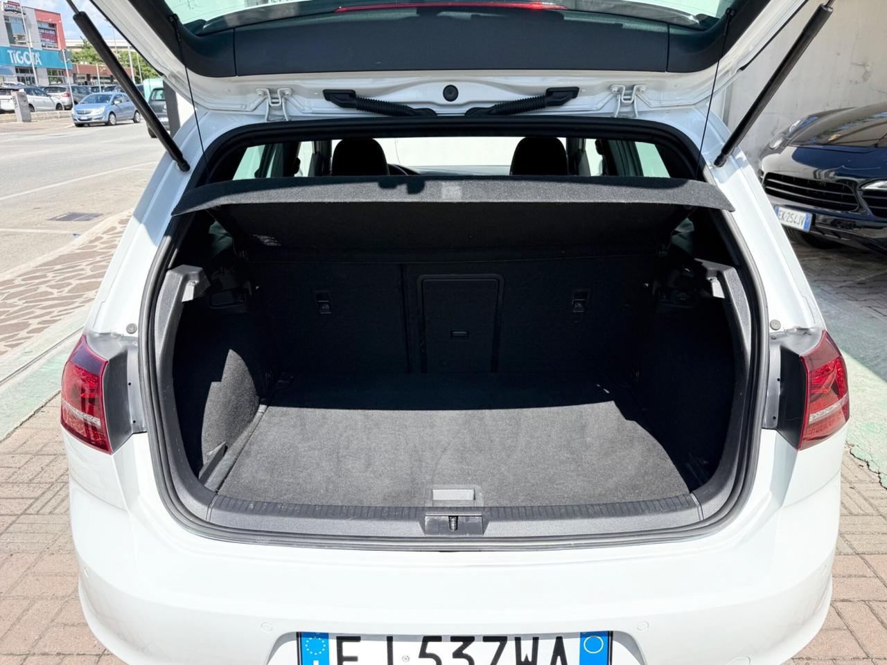 Volkswagen Golf GTD DSG Sport Edition