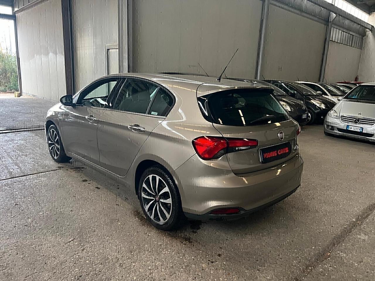 Fiat Tipo 1.6 Mjt S&S SW Lounge-2017