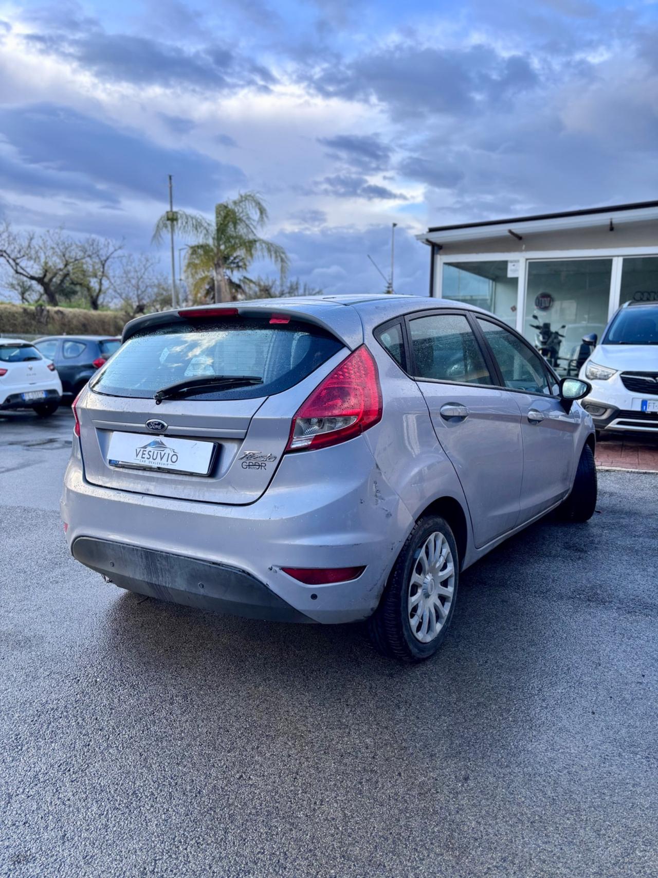 Ford Fiesta 1.4 TDCi 70CV 5 porte