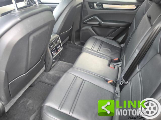 PORSCHE Cayenne 3.0 V6 E-Hybrid