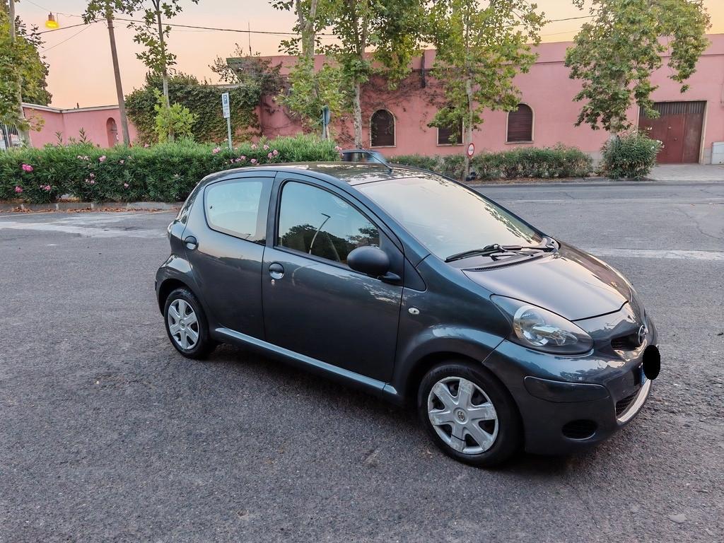 Toyota Aygo 1.0 benzina 2011 come nuova