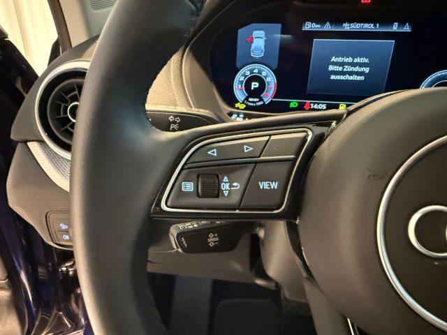AUDI Q2 35 TFSI S tronic S-Line Matrix Navi Park Assist