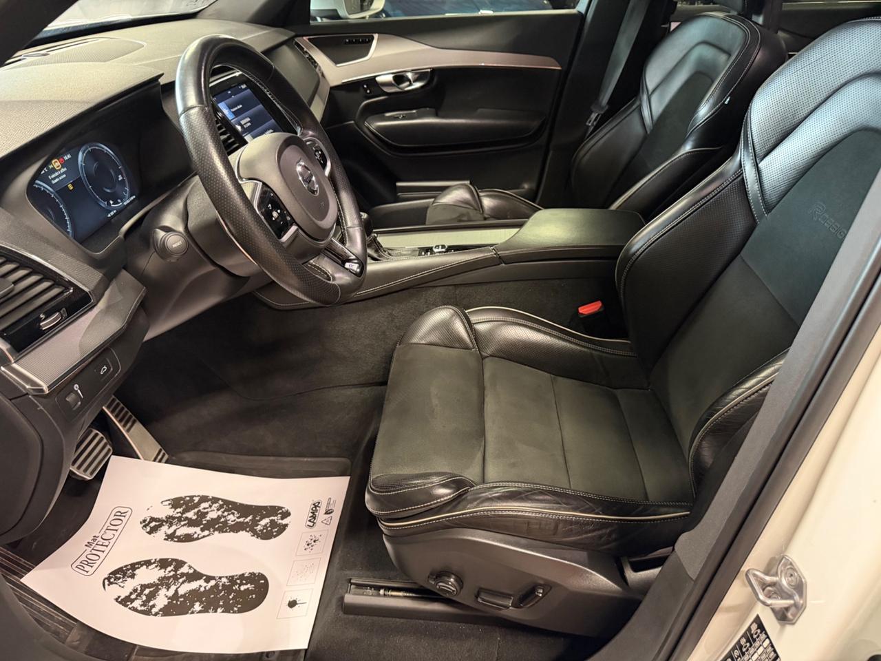 Volvo XC 90 XC90 D5 AWD Geartronic 7 posti R-design