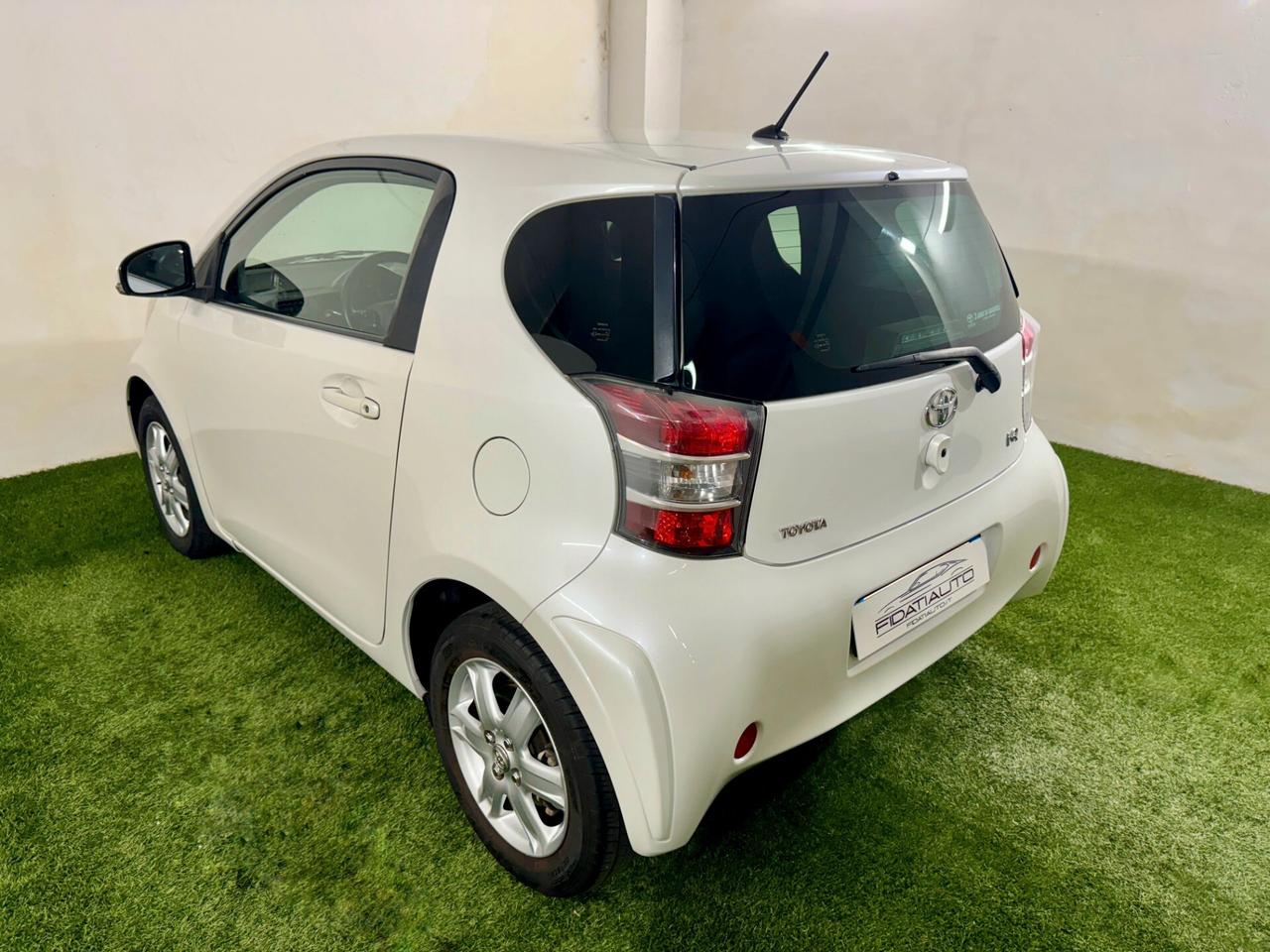 Toyota iQ 1.0 Multidrive AUTOMATICA OK NEOPAT.