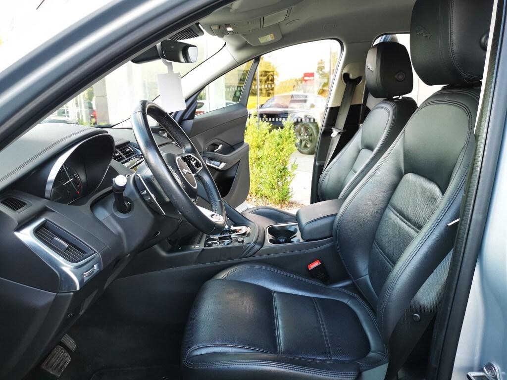 JAGUAR E-Pace (X540) E-Pace 2.0D I4 163 C...